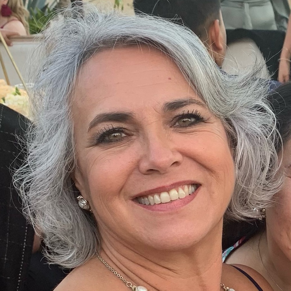 Meet your Posher, Ana